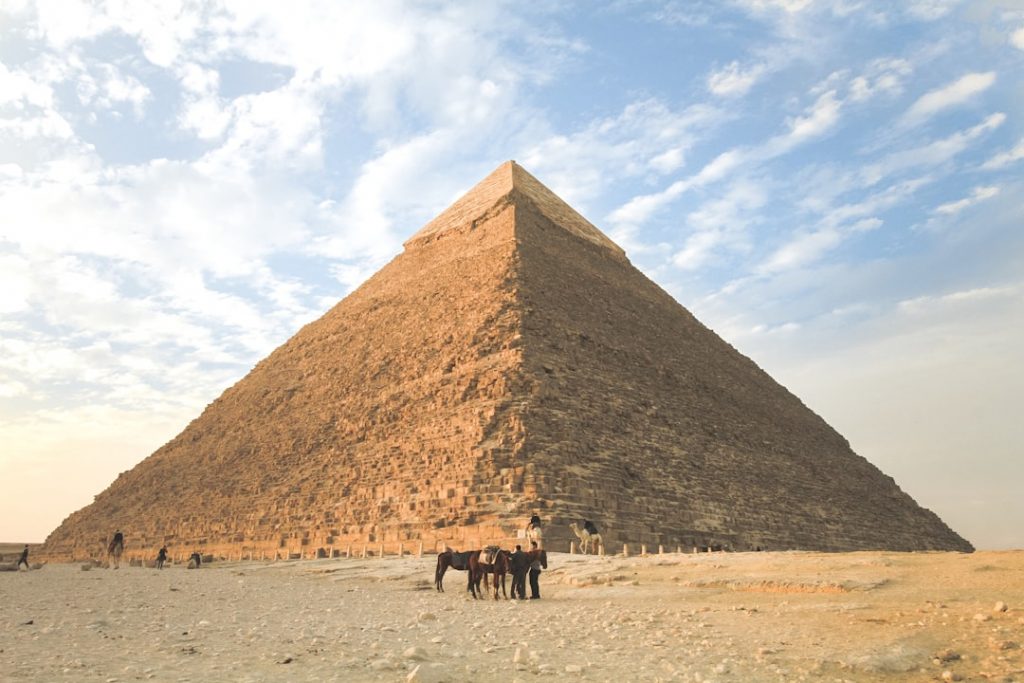 Photo Pyramids